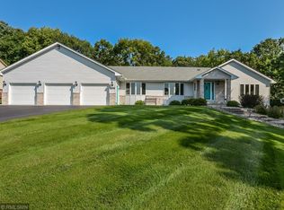 11061 190 1/2 Ave NW, Elk River, MN 55330
