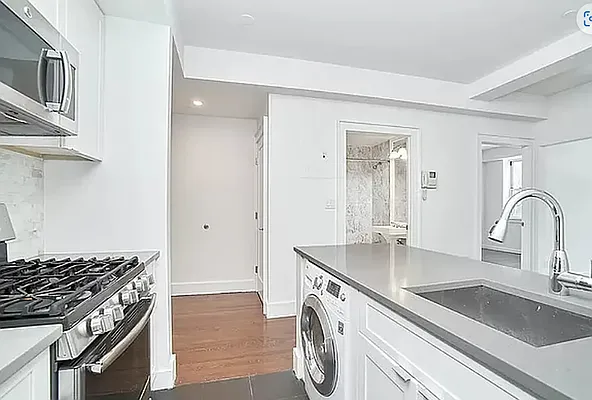 Rented by REAL New York | media 14