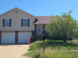 705 SW Foxtail Ct, Grain Valley, MO 64029