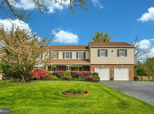 57 Larkin Ln, Norristown, PA 19403