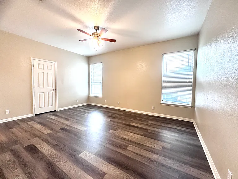 5407 Evans Ave — Photo 31