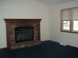 152 Lincoln St, Wellington, OH