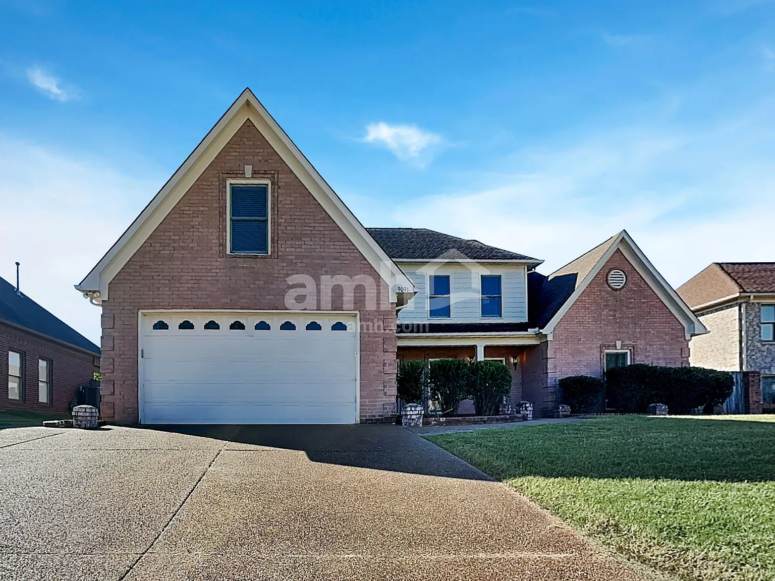 5 bed, 4.0 bath, 3642 sqft, $3,210 — Photo 1