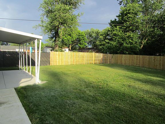 3rd image of 2909 Langfield Dr