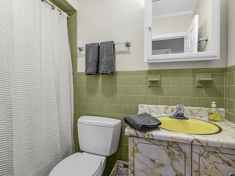 228 Wood Hill Rd — Photo 7