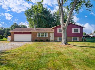 5017 Hayes Rd, Groveport, OH 43125