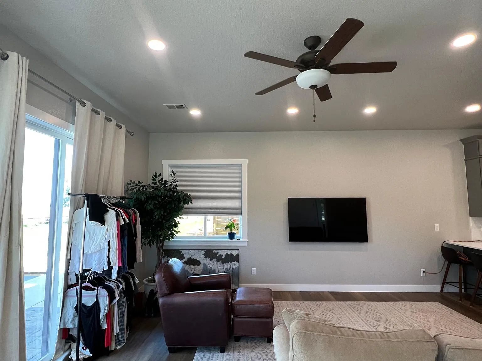 W Pineview Dr, Littleton — Photo 4
