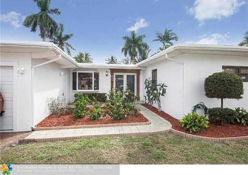 1st image of 2424 Bimini Ln