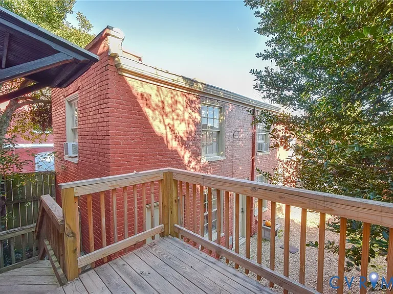 12 W Clay St #A — Photo 22