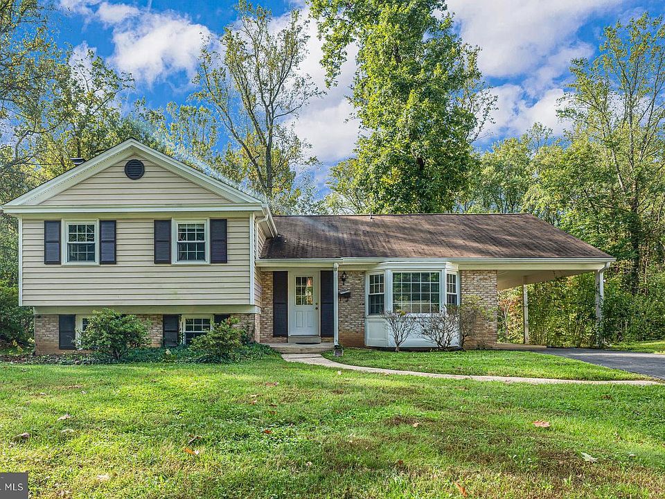 1st image of 8207 Mockingbird Dr