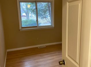28553 Greenview St, Romulus, MI 48174