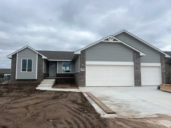 2306 S Liberty Cir, Wichita, KS 67235