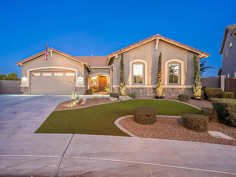 1st image of 3151 S Huachuca Way