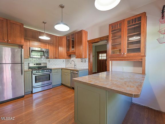 5th image of this home