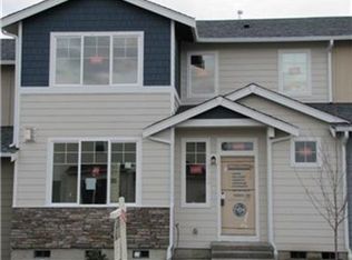 2125 S 262nd Ct, Des Moines, WA 98198