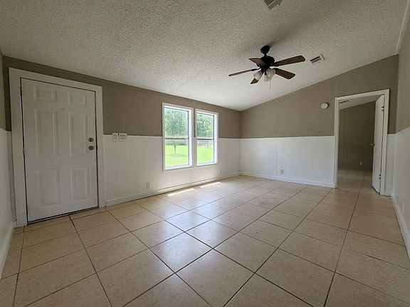 4th image of 10124 NW 17th Ave