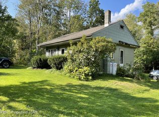 354 Kunkle Rd, Harveys Lake, PA 18618