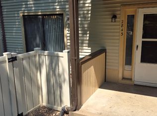 2843 Chablis Cir, Woodbridge, VA 22192
