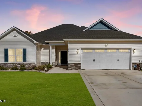 238 Crossroads Store Drive, Jacksonville, NC 28546