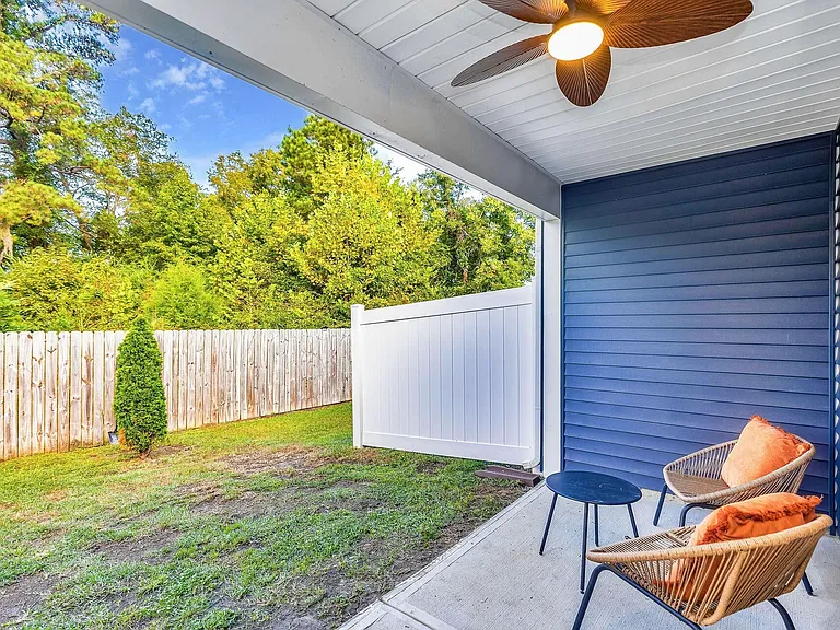 2153 Southern Bayberry Ln NE — Photo 17