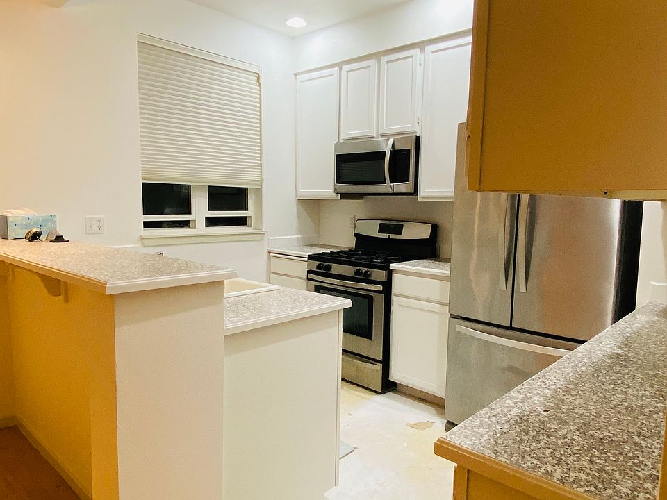 Kitchen Entry