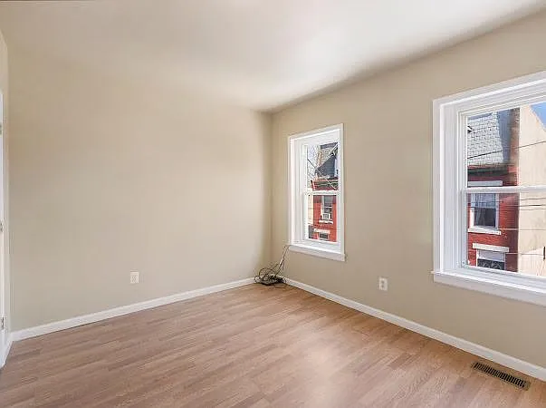 17 E Ashmead St — Photo 14