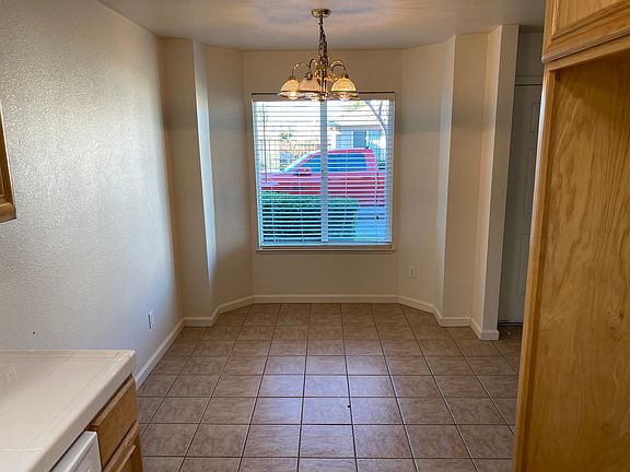 4th image of 1820 Central Ave #1820