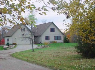 1238 E Galbraith Line Rd, Melvin, MI 48454
