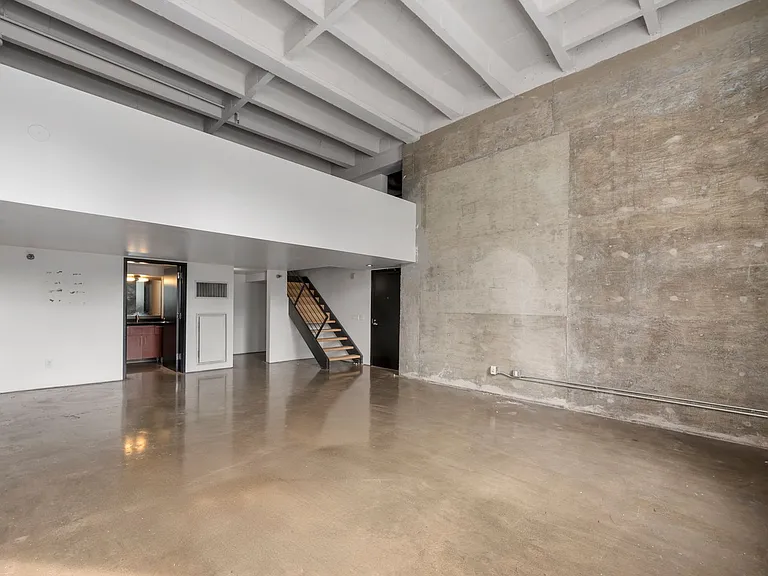 Title Guarantee Building Lofts — Photo 7