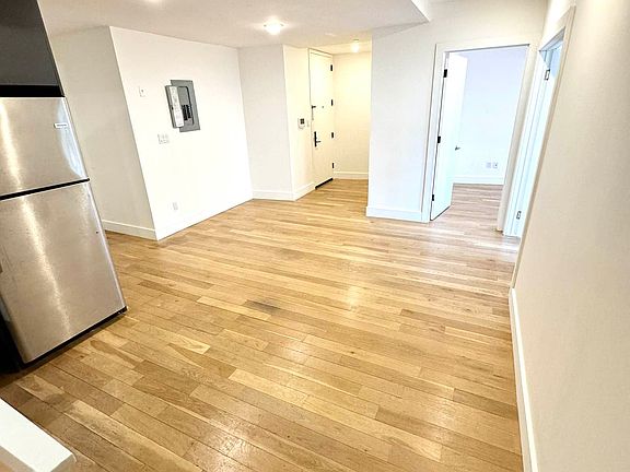 2nd image of 200 Linden Blvd #2H