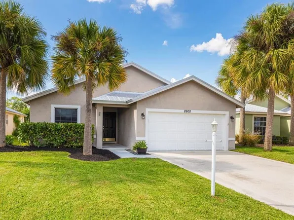 8900 SW Bonneville Drive, Stuart, FL 34997
