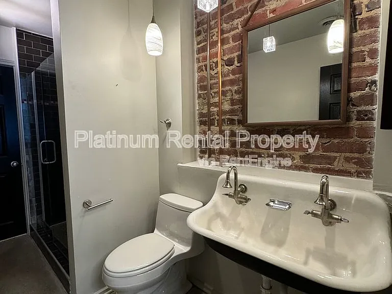 326 Nelson St SW #208 — Photo 34