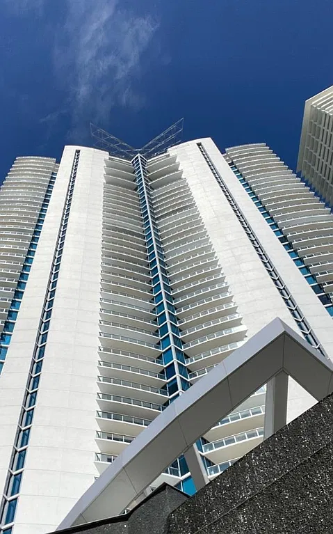 17001 Collins Ave — Photo 2