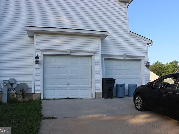 4th image of 300 Kendrick Dr