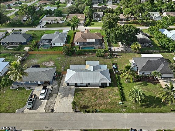 2nd image of 9144 Morris Rd