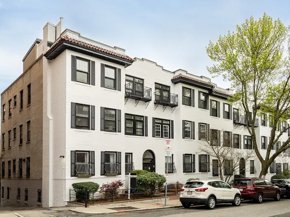 14 Medfield St APT 1, Boston, MA 02215