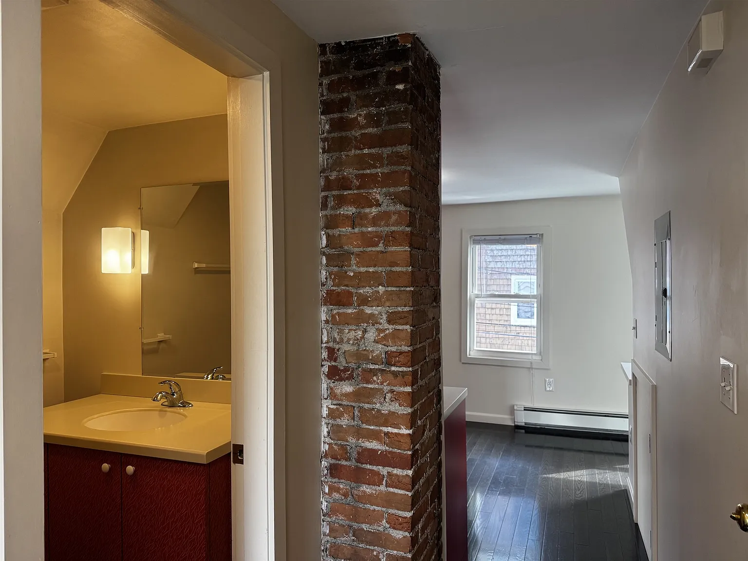 1 bed, 650 sqft, $2,800 — Photo 3