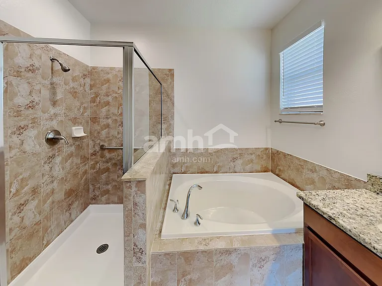 13159 Royal Pines Ave — Photo 10