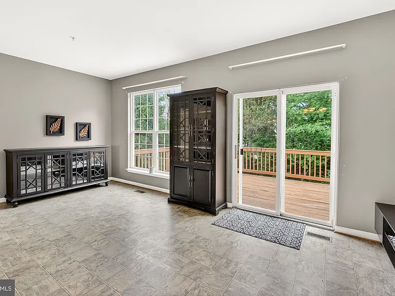 2572 Carrington Way — Photo 21