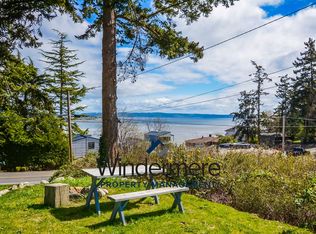 2835 SW Scenic Heights St, Oak Harbor, WA 98277