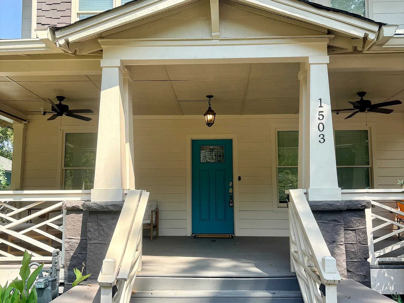 5 bed, 3000 sqft, $4,650 — Photo 2
