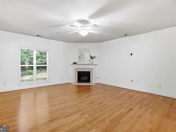 5th image of 969 Brownstone Ln #18