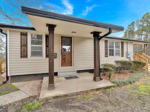 16 Davis Mill Rd S, Dallas, GA 30157