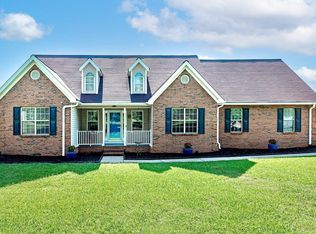 407 Trestle Rd, Locust Grove, GA 30248
