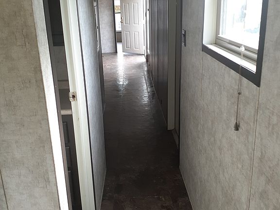4th image of 3014 Preston Ave #3-TRAILER