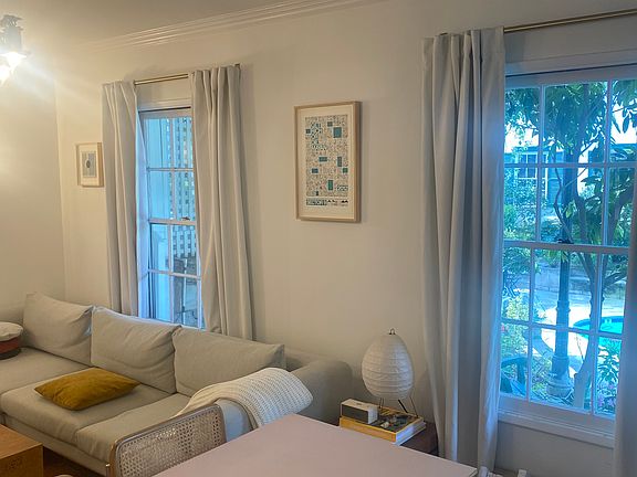 5th image of 4024 Los Feliz Blvd #3