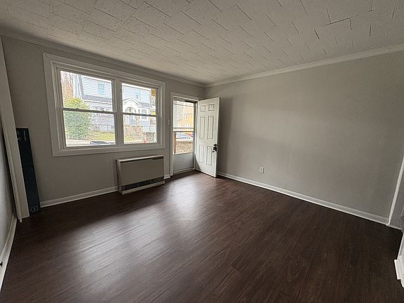 4th image of 139 Sand St APT 2