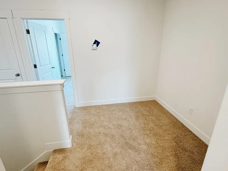 1587 N 1870 E — Photo 10