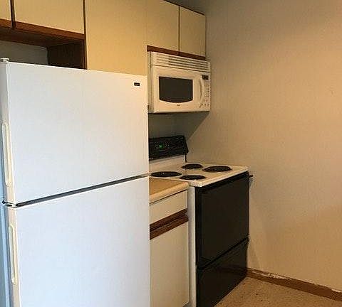 5th image of 4000 Hyde Park Ave APT 89