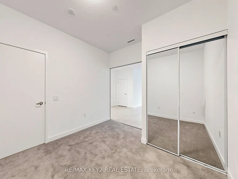 4010 Eglinton Ave W #710 — Photo 23